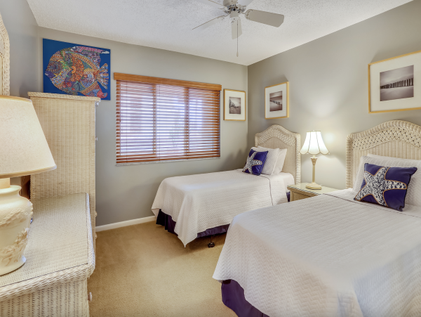 St Petersburg Beachfront Condo Rental Gulf Front Vacation Rental with Balcony